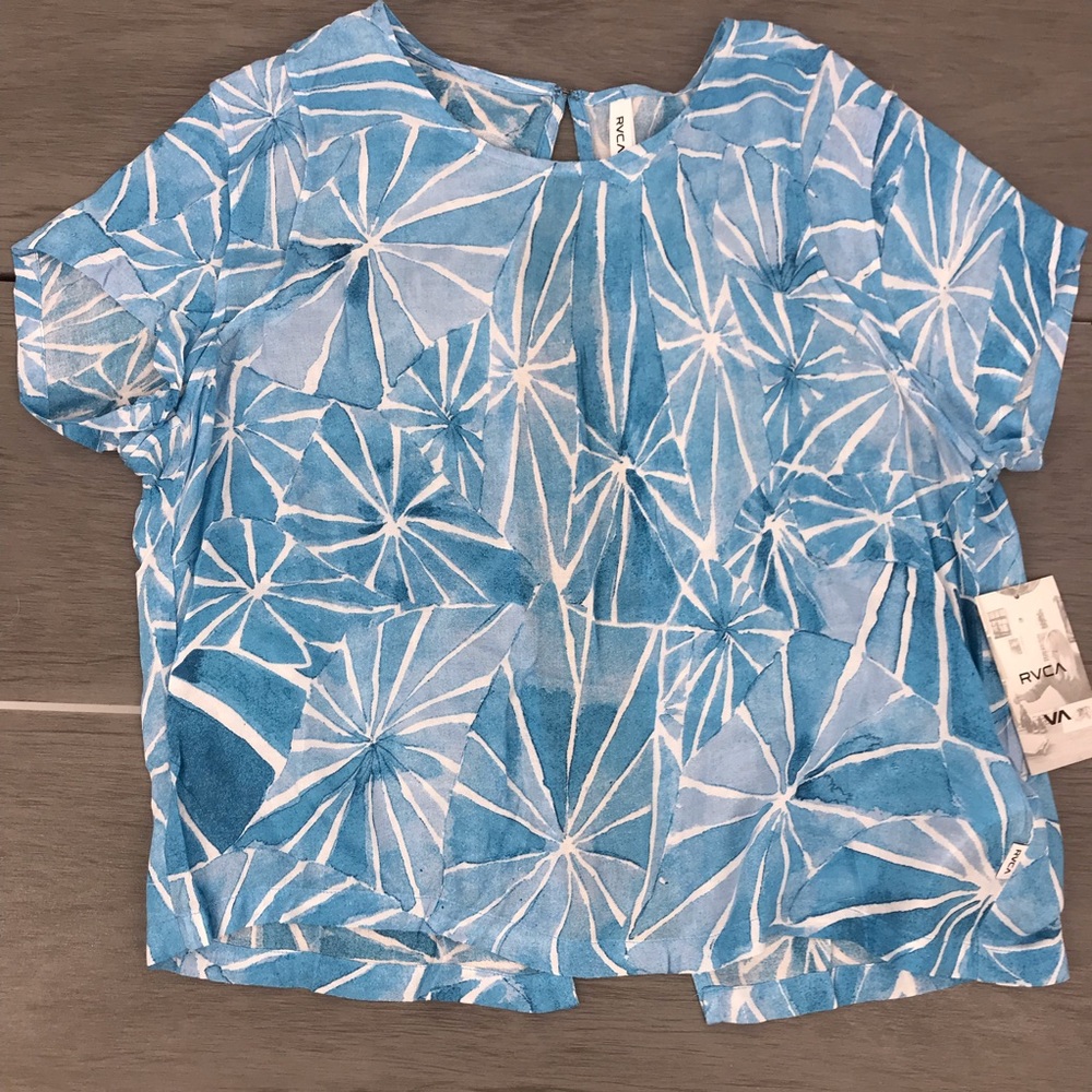 RVCA Michelle Blade Shutter Print Crop Top Open Back NWT Size L - Picture 3 of 12